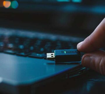 نحوه استفاده از دانگل وای فای در رسیور و مراحل اتصال آن